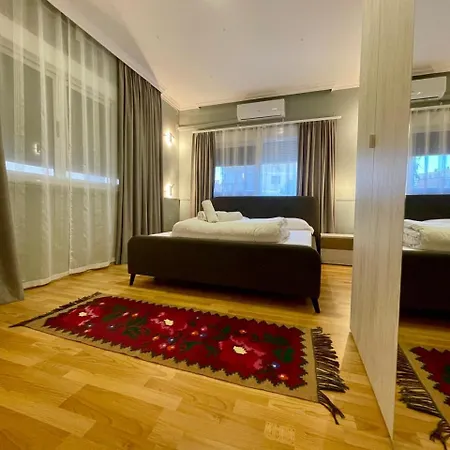 Mandarine * تيرانا