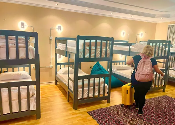 Mandarine ホステル *