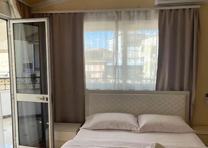 Mandarine تيرانا